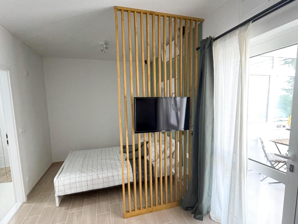 Modern Studio Overlooking Downtown Makarska Extérieur photo