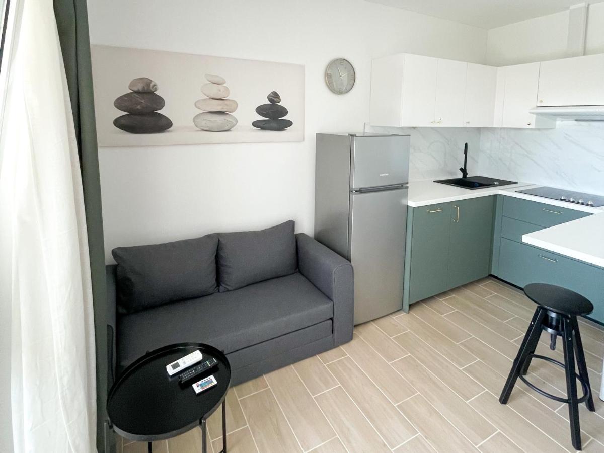Modern Studio Overlooking Downtown Makarska Extérieur photo